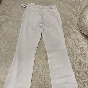 White flare bootcut Good American jeans